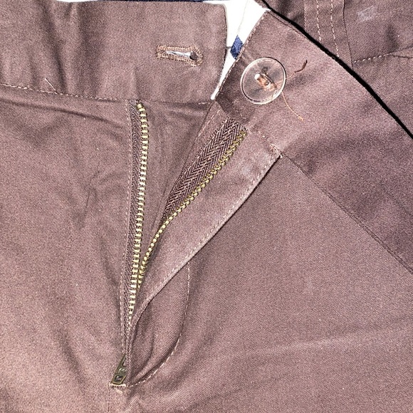 ✅Gap stretch brown capris w/button, hook&eye, zip closures, front /back pockets🤎 - Picture 5 of 7